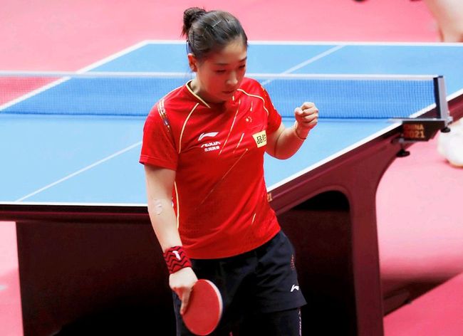 的聚光灯下 的聚光灯下