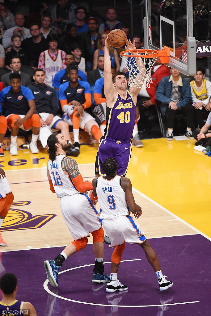 [高尔夫]三菱电机自动化女子赛林芊惠领先 纪钰爱落后1杆.