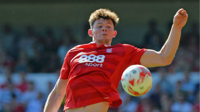 靠的是板凳 靠的是板凳